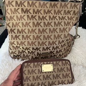 Michael Kors pocketbook and wallet for sale